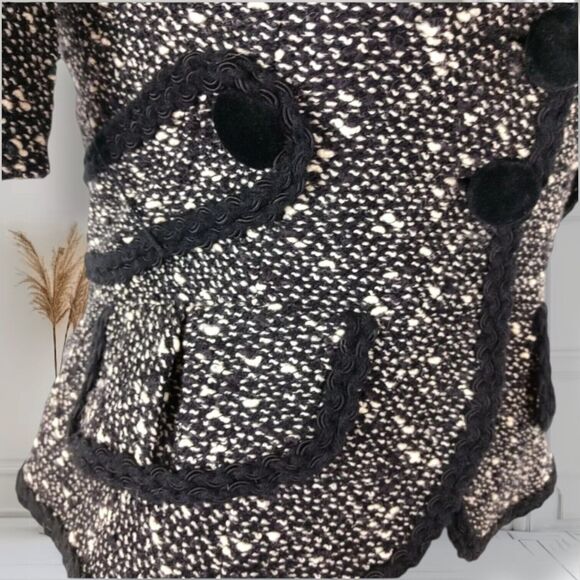 Vintage Nanette Lepore Boucle Tweed Blazer Size XS Acrylic Wool 90s Does 40s - Picture 4 of 10